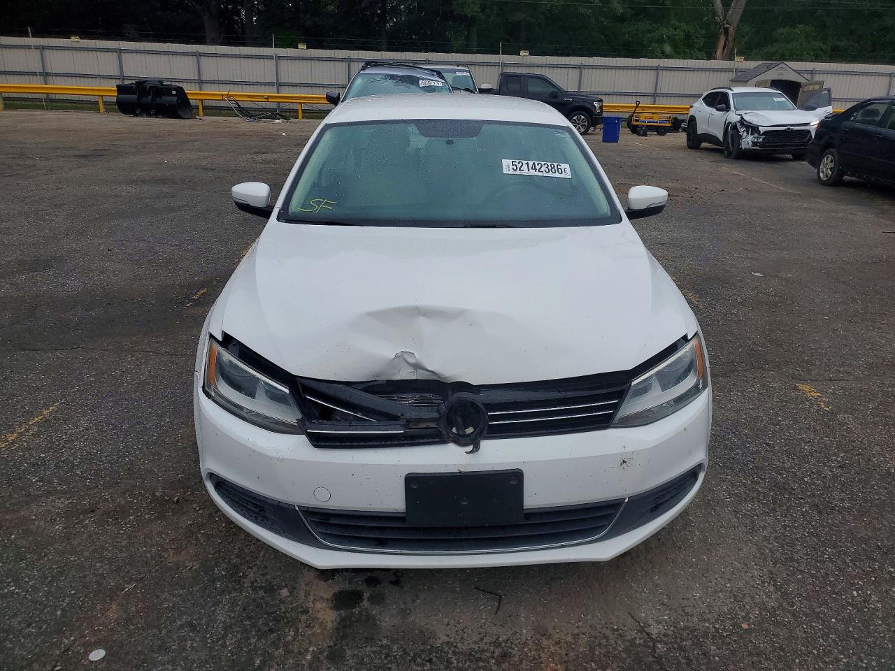 2013 VOLKSWAGEN JETTA SE photo 5