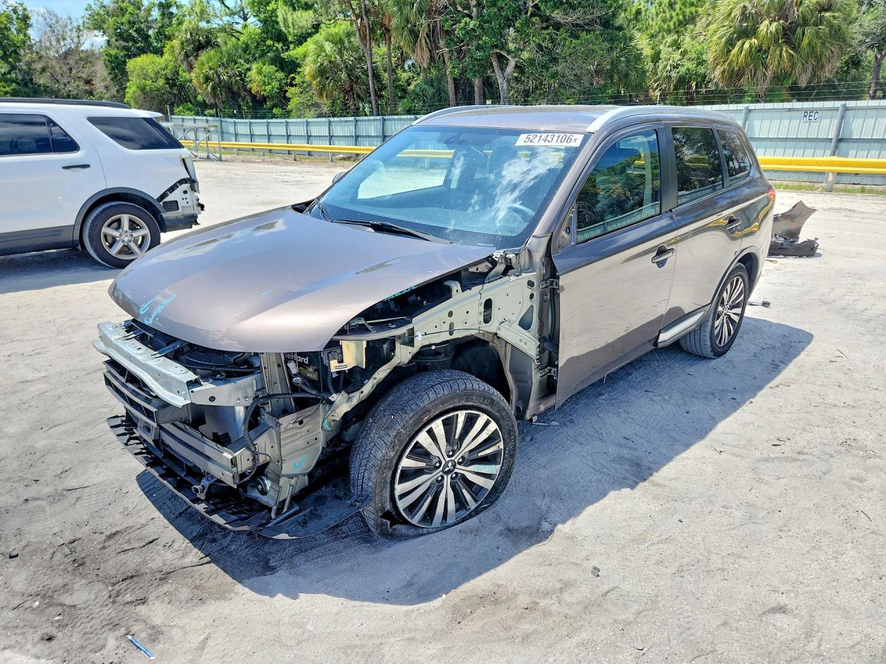 2019 MITSUBISHI OUTLANDER