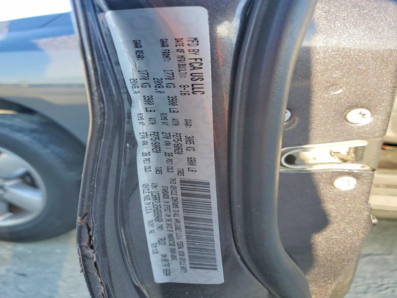2017 RAM 1500 SLT photo 23