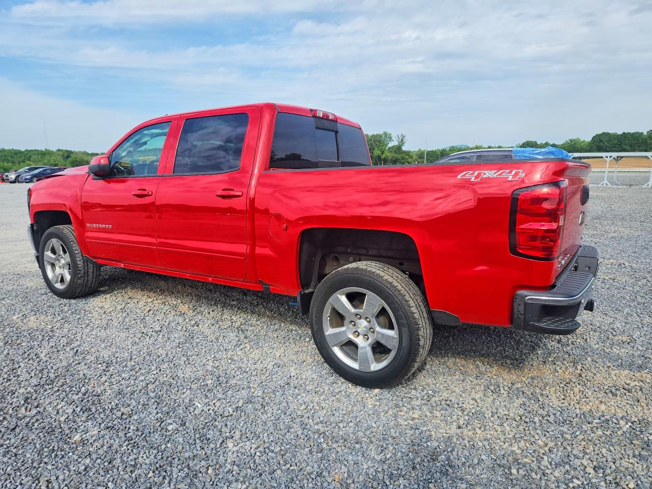 2016 CHEVROLET SILVERADO K1500 LT photo 3