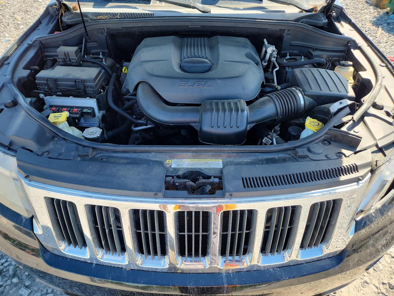 2011 JEEP GRAND CHEROKEE LAREDO photo 12