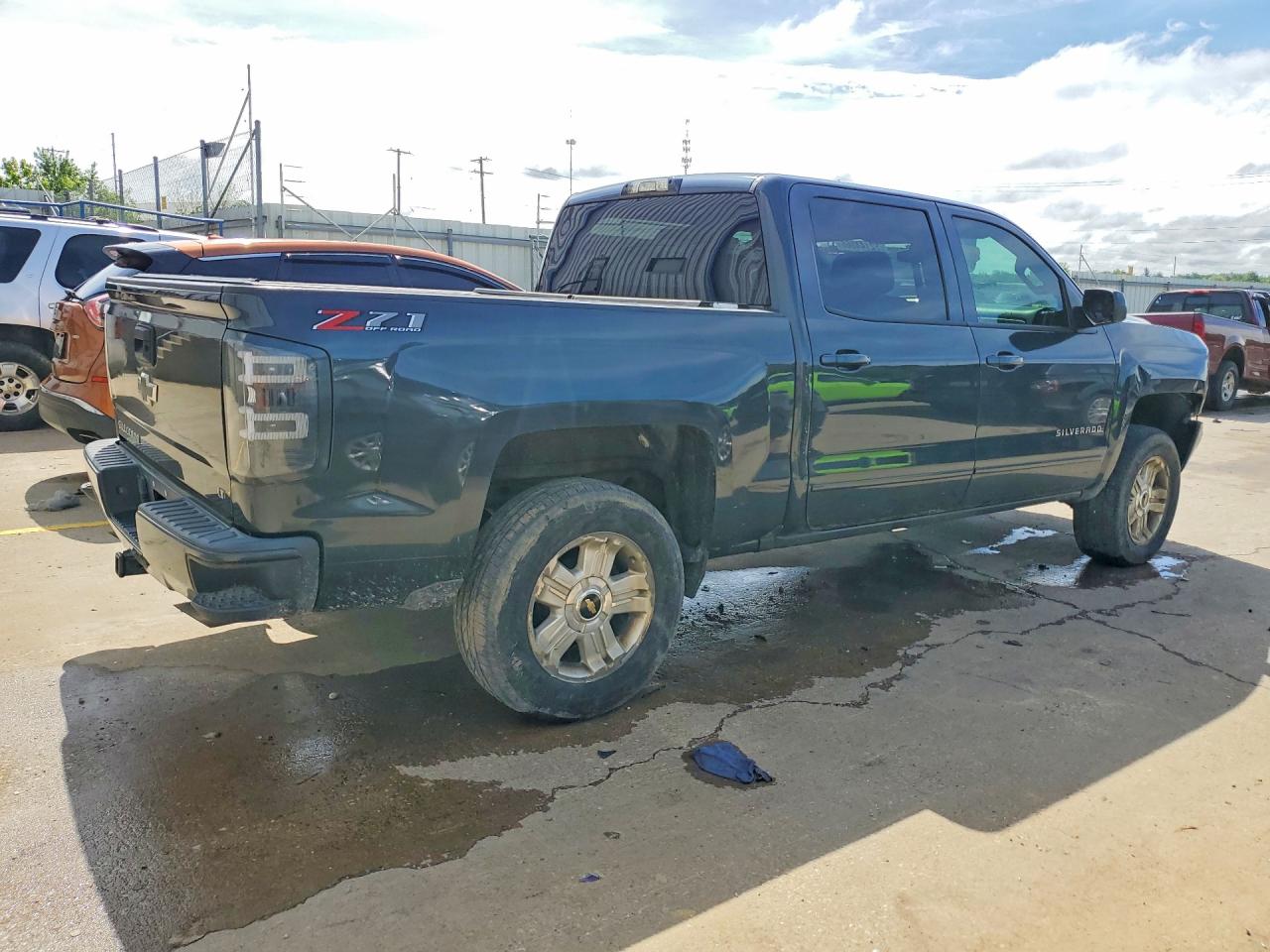 2018 CHEVROLET SILVERADO K1500 LT photo 5