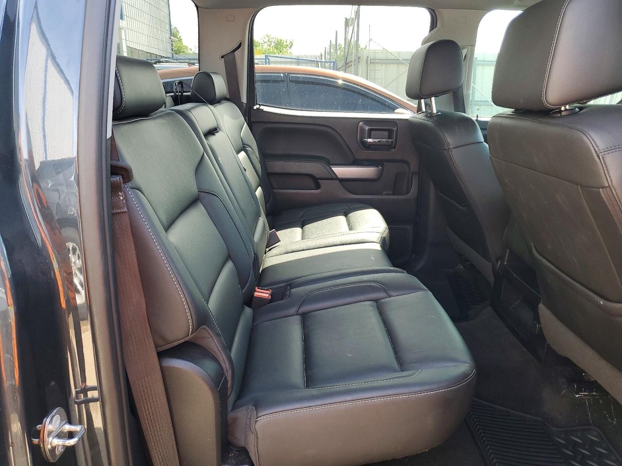 2018 CHEVROLET SILVERADO K1500 LT photo 19