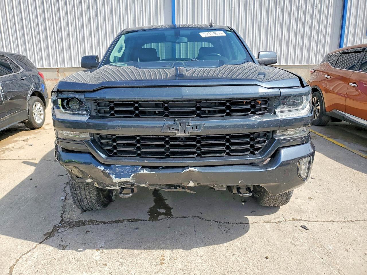 2018 CHEVROLET SILVERADO K1500 LT photo 9