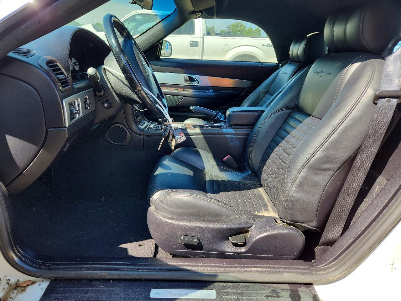 2003 FORD THUNDERBIRD photo 13