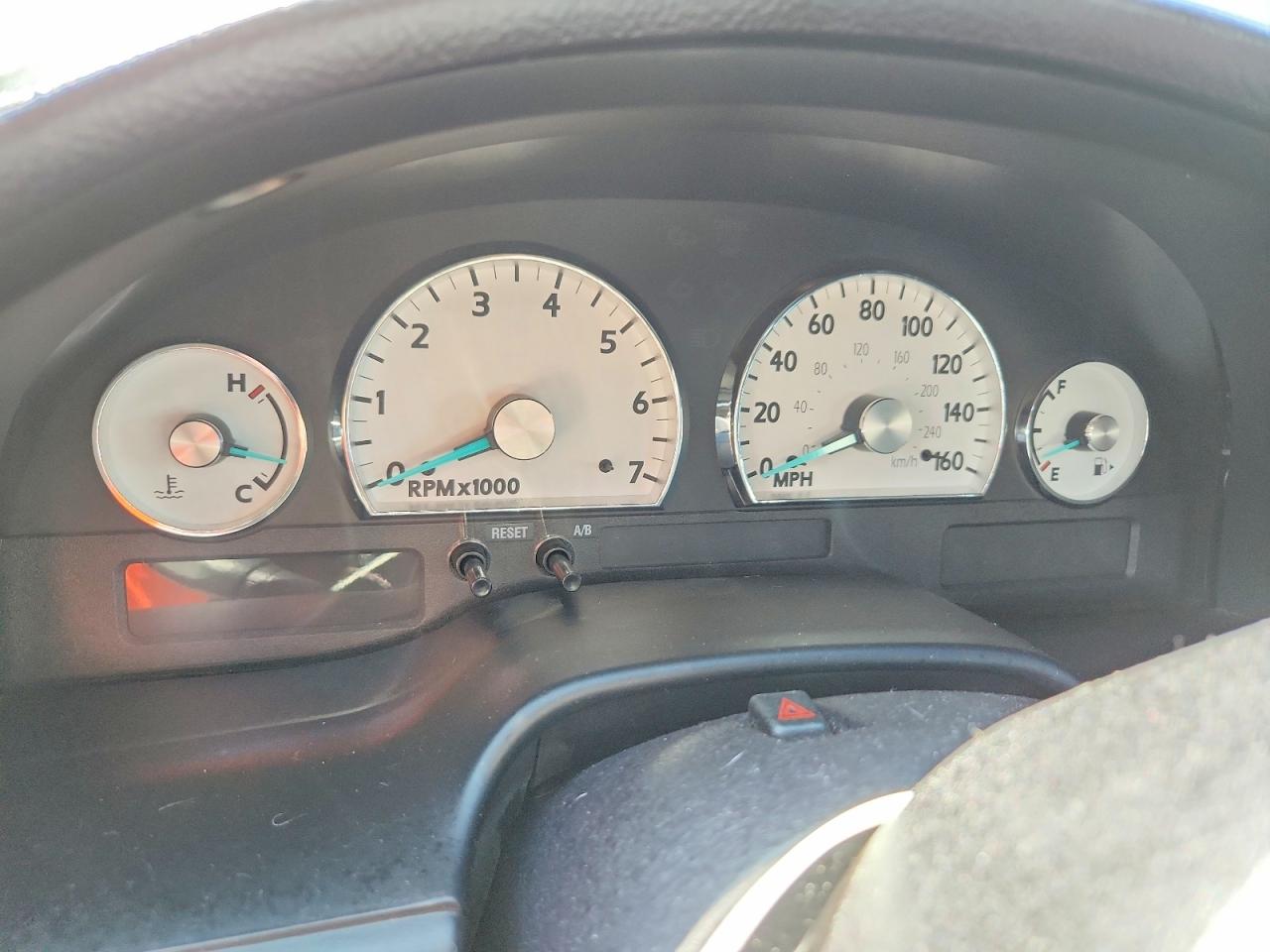 2003 FORD THUNDERBIRD photo 17