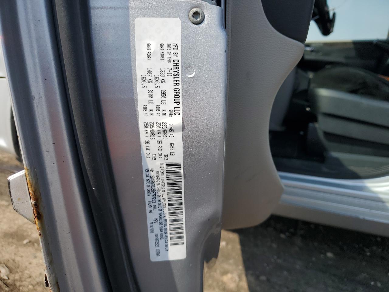 2011 DODGE GRAND CARAVAN MAINSTREET photo 25