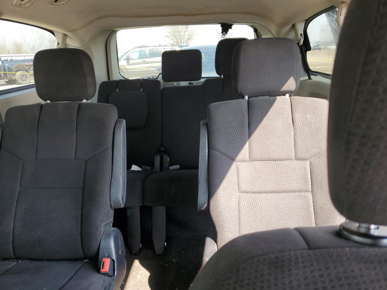 2011 DODGE GRAND CARAVAN MAINSTREET photo 19
