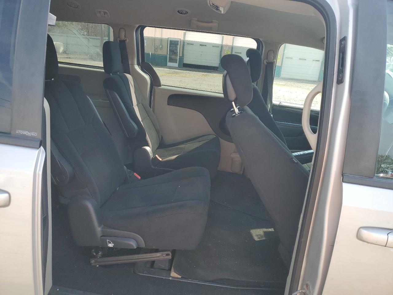 2011 DODGE GRAND CARAVAN MAINSTREET photo 21