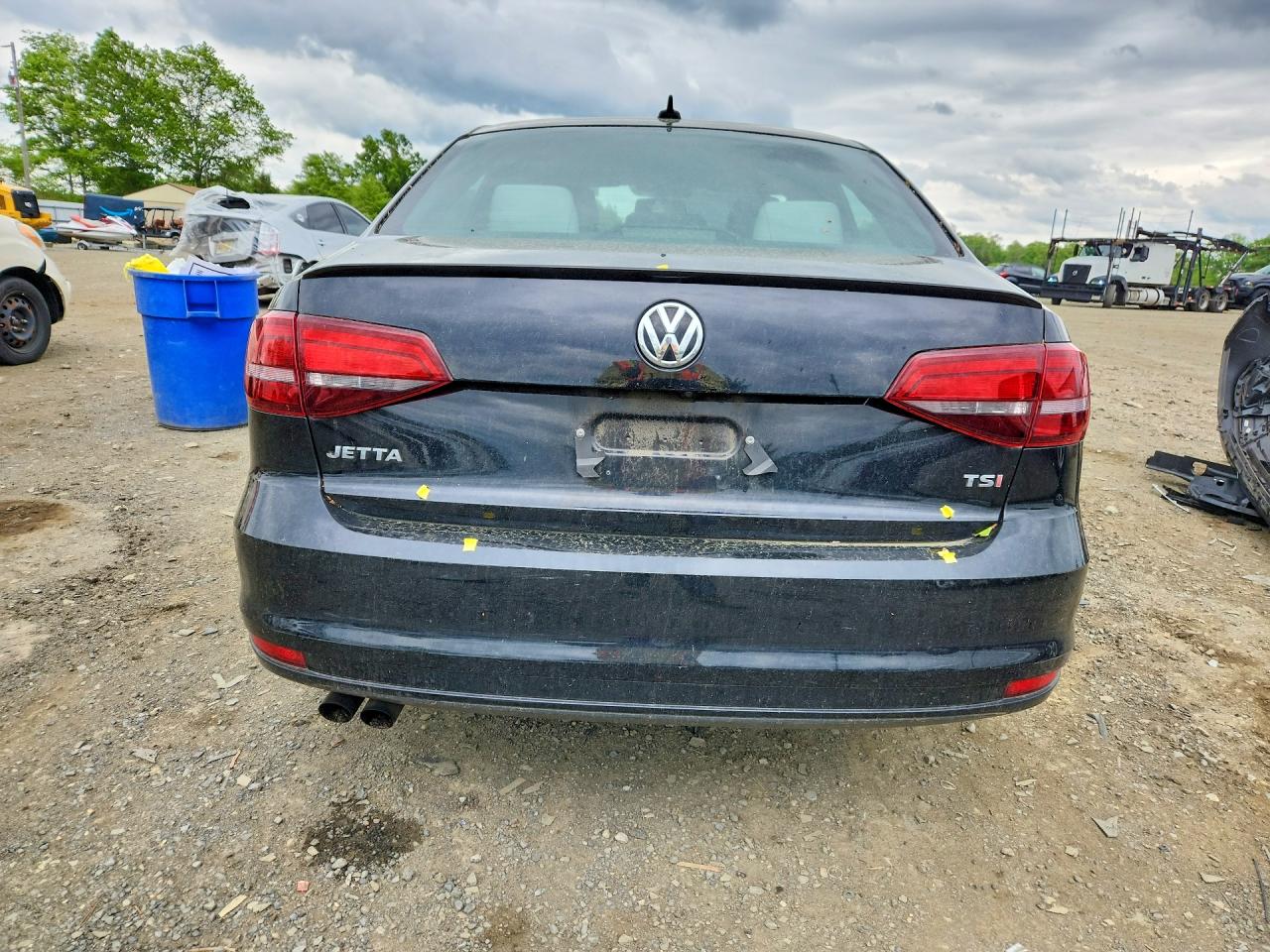 2016 VOLKSWAGEN JETTA SPORT photo 6