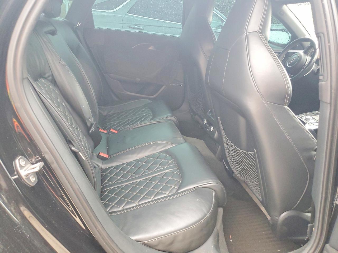 2013 AUDI S6 photo 19