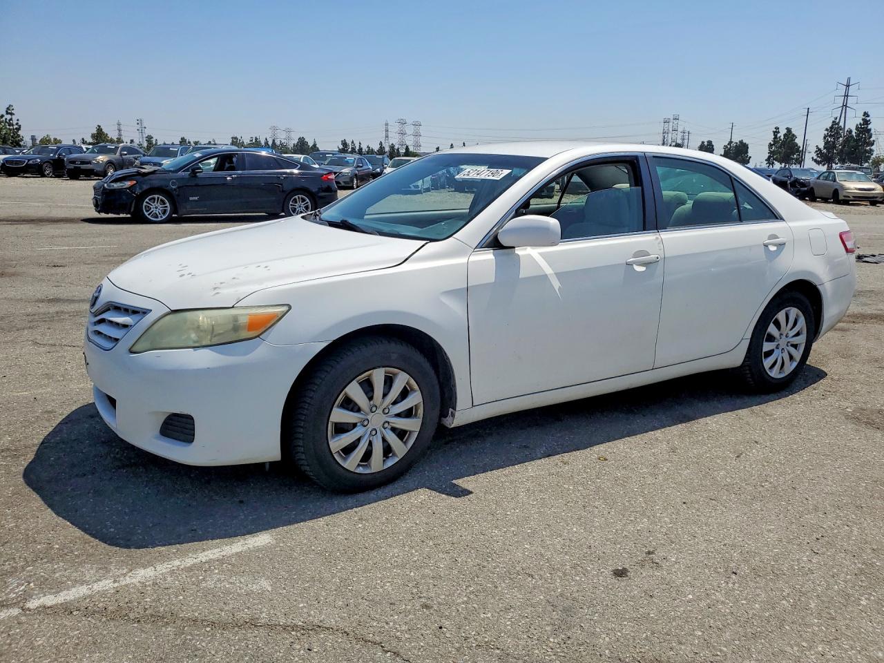 2011 TOYOTA CAMRY