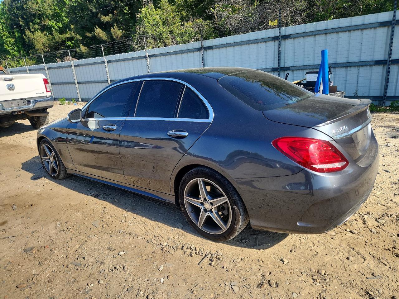 2015 MERCEDES-BENZ C 300 4MATIC photo 2