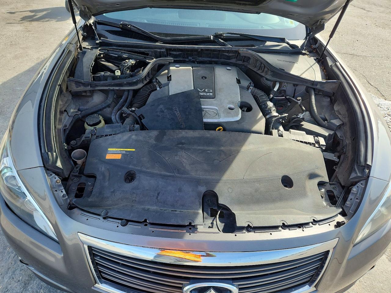 2011 INFINITI M37 BASE photo 21