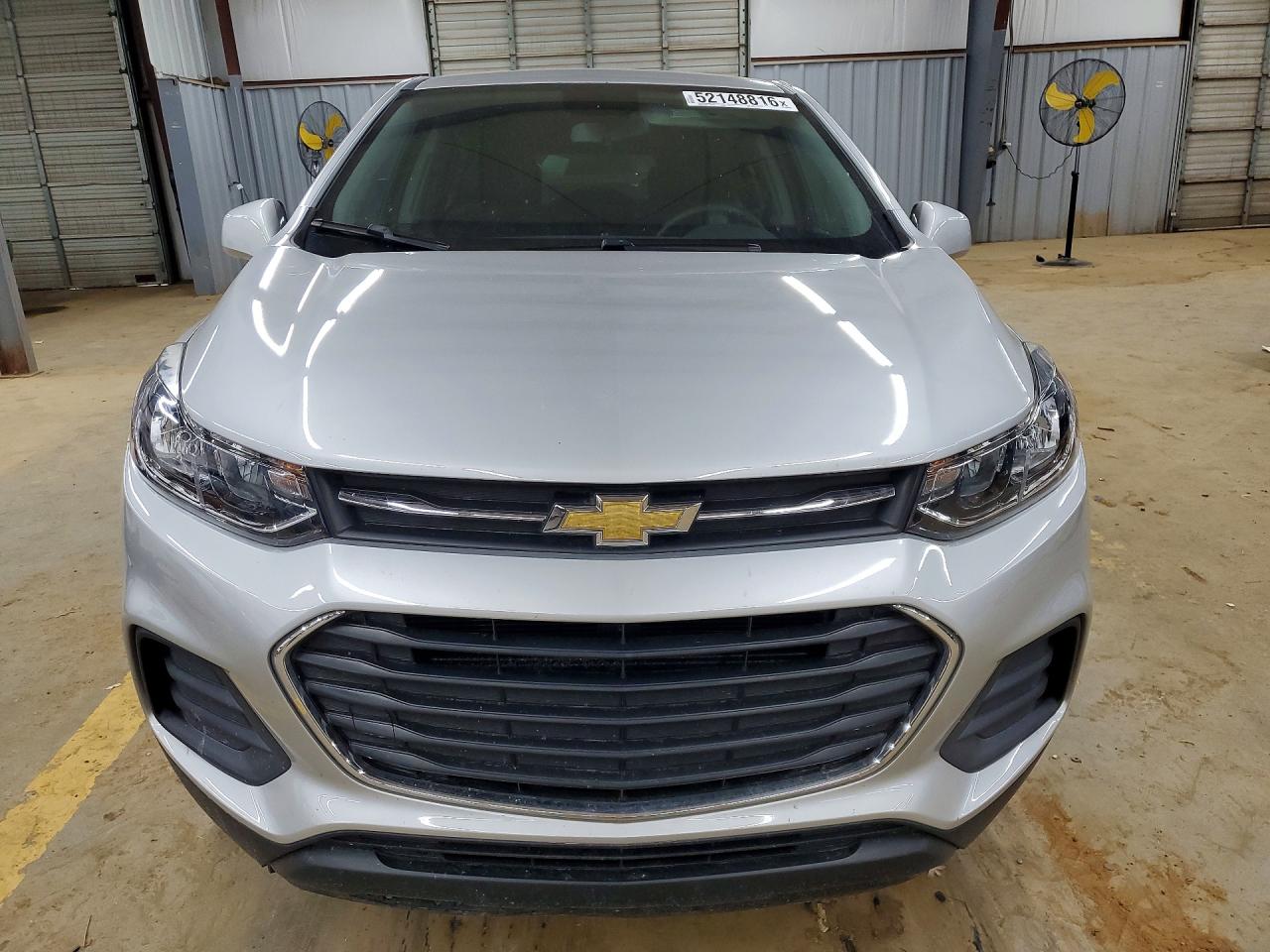 2022 CHEVROLET TRAX LS photo 9
