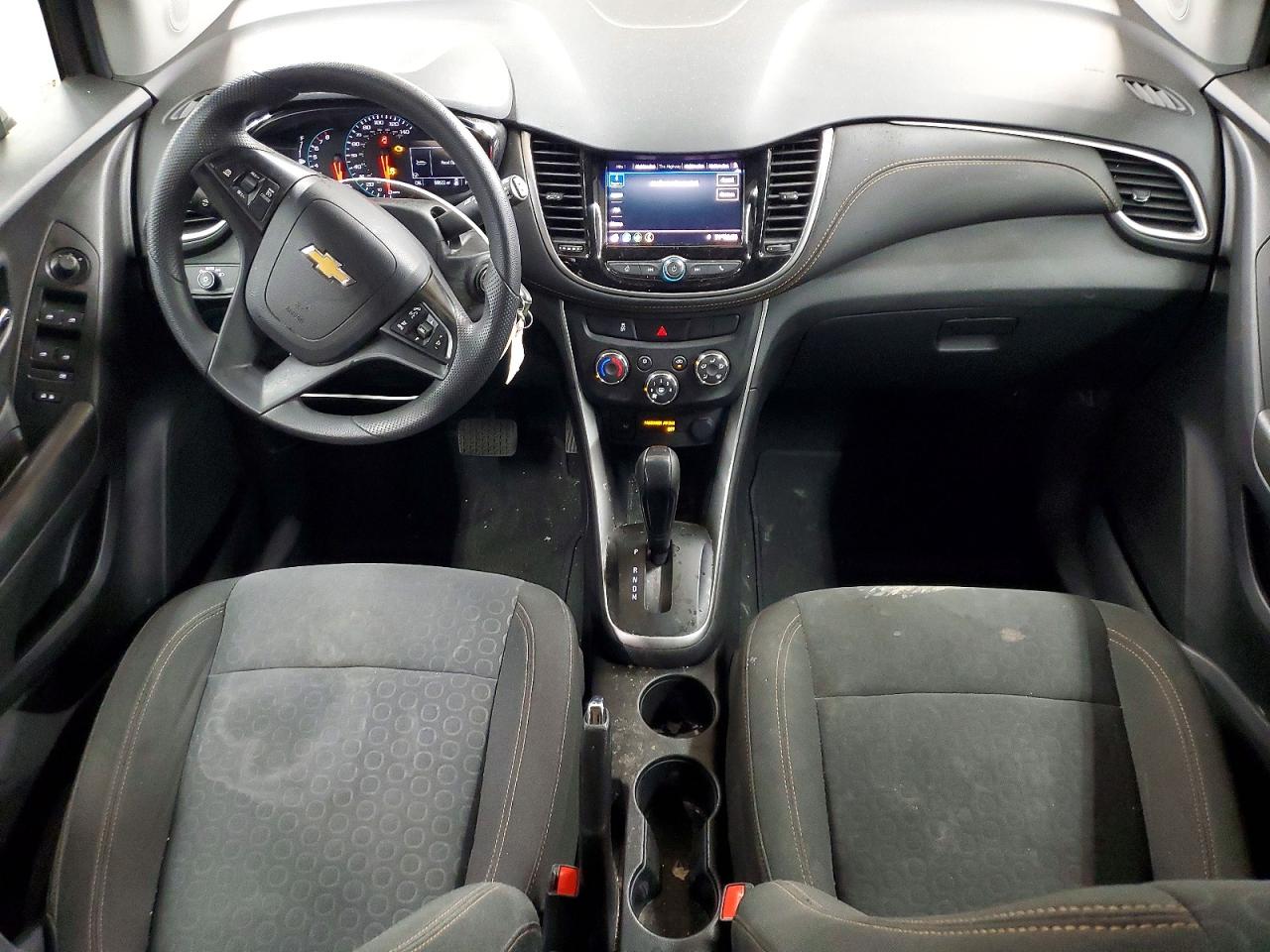 2022 CHEVROLET TRAX LS photo 15