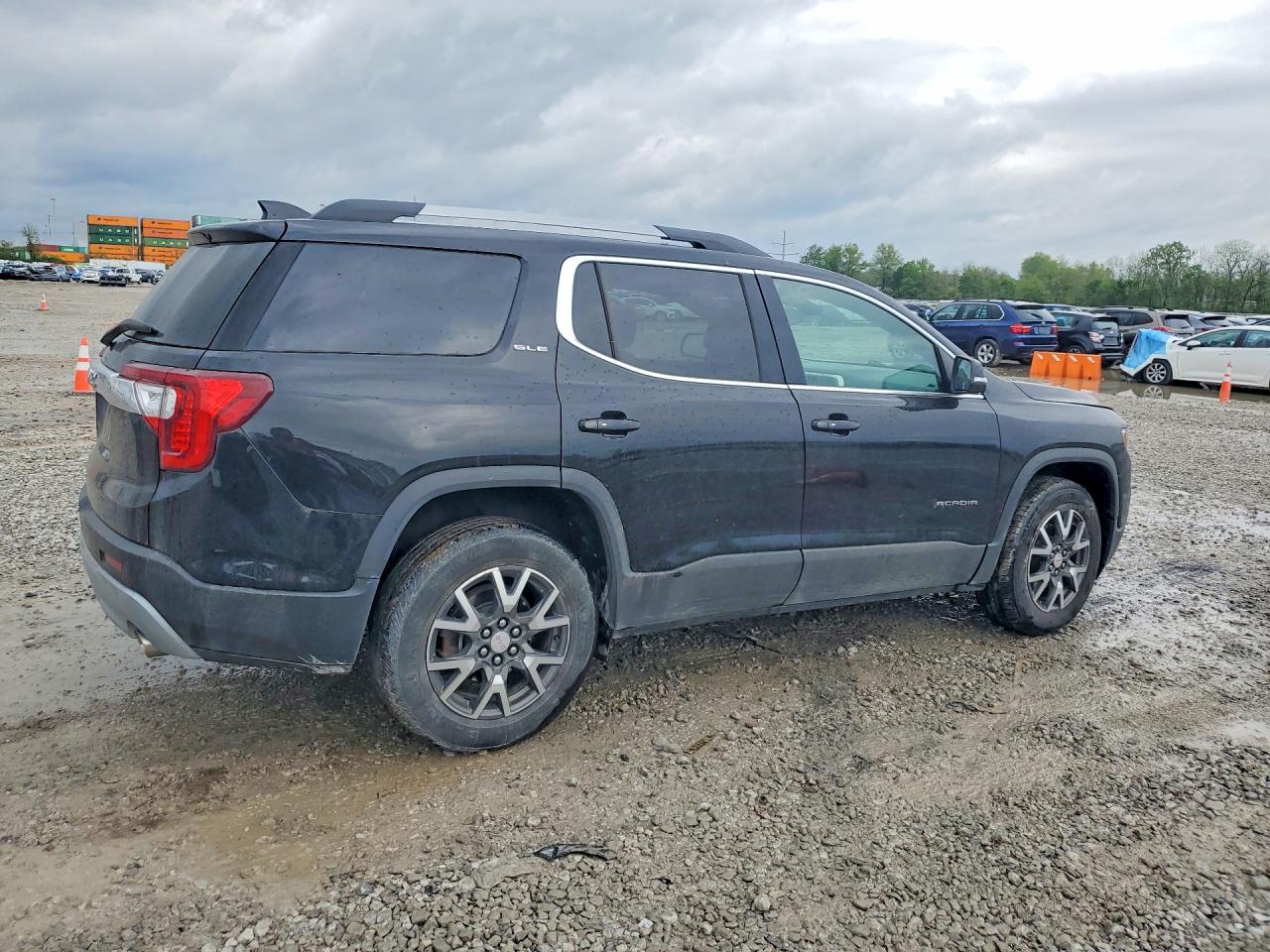 2021 GMC ACADIA SLE photo 5