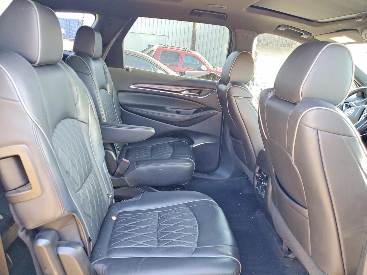 2022 BUICK ENCLAVE AVENIR photo 19