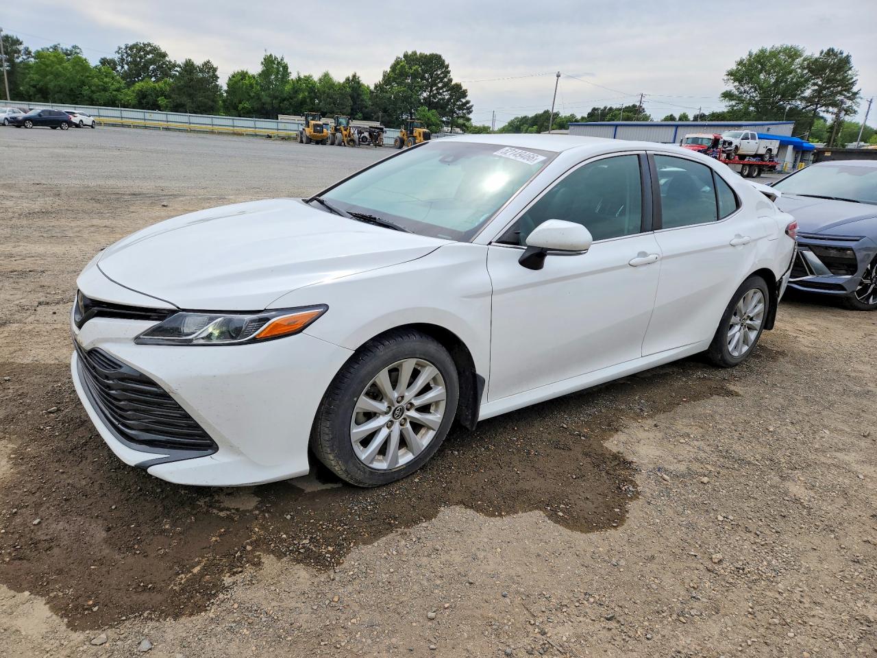 2018 TOYOTA CAMRY