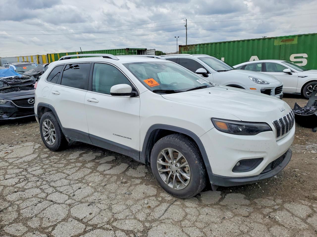 2021 JEEP CHEROKEE LATITUDE LUX photo 7