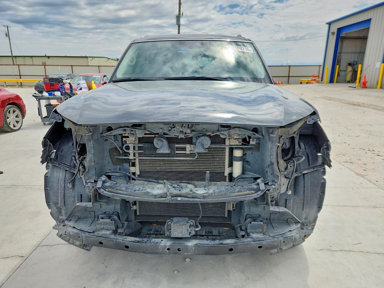 2021 INFINITI QX80 LUXE photo 13