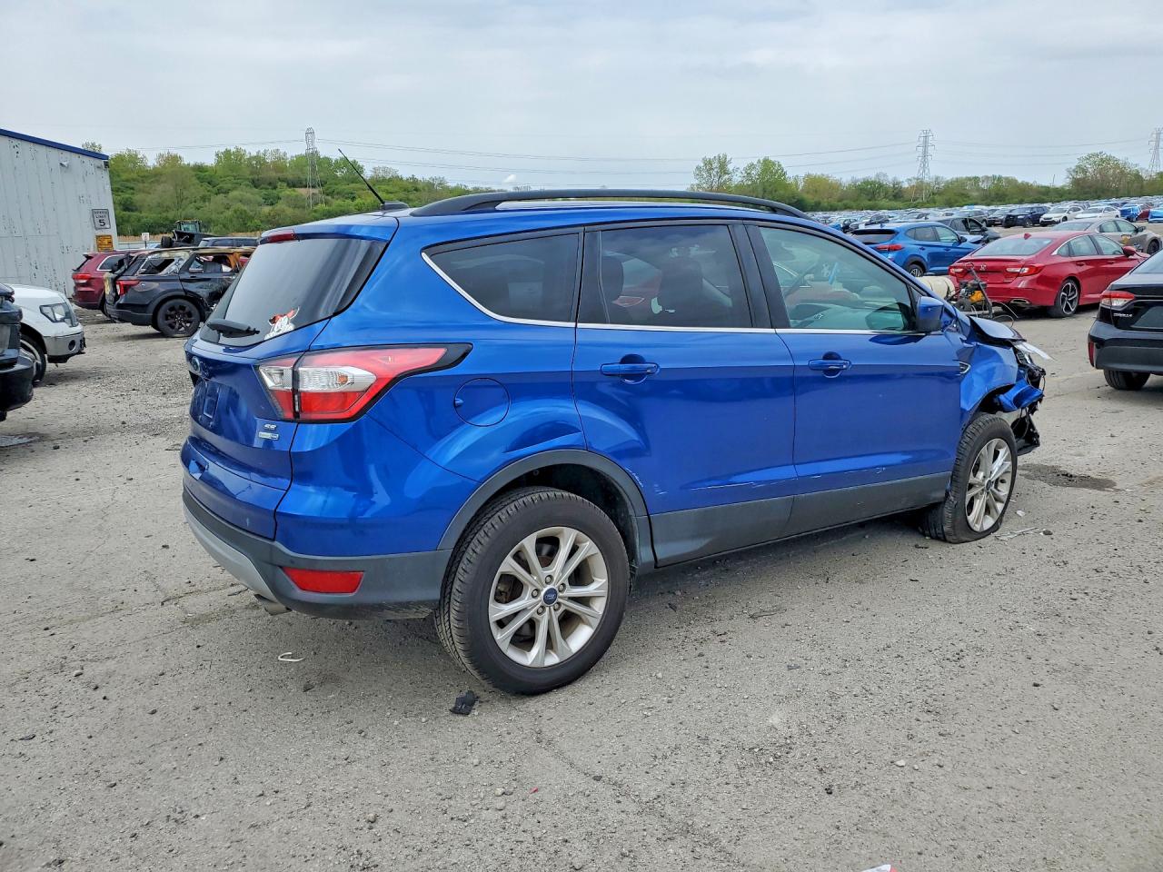 2018 FORD ESCAPE SE photo 5
