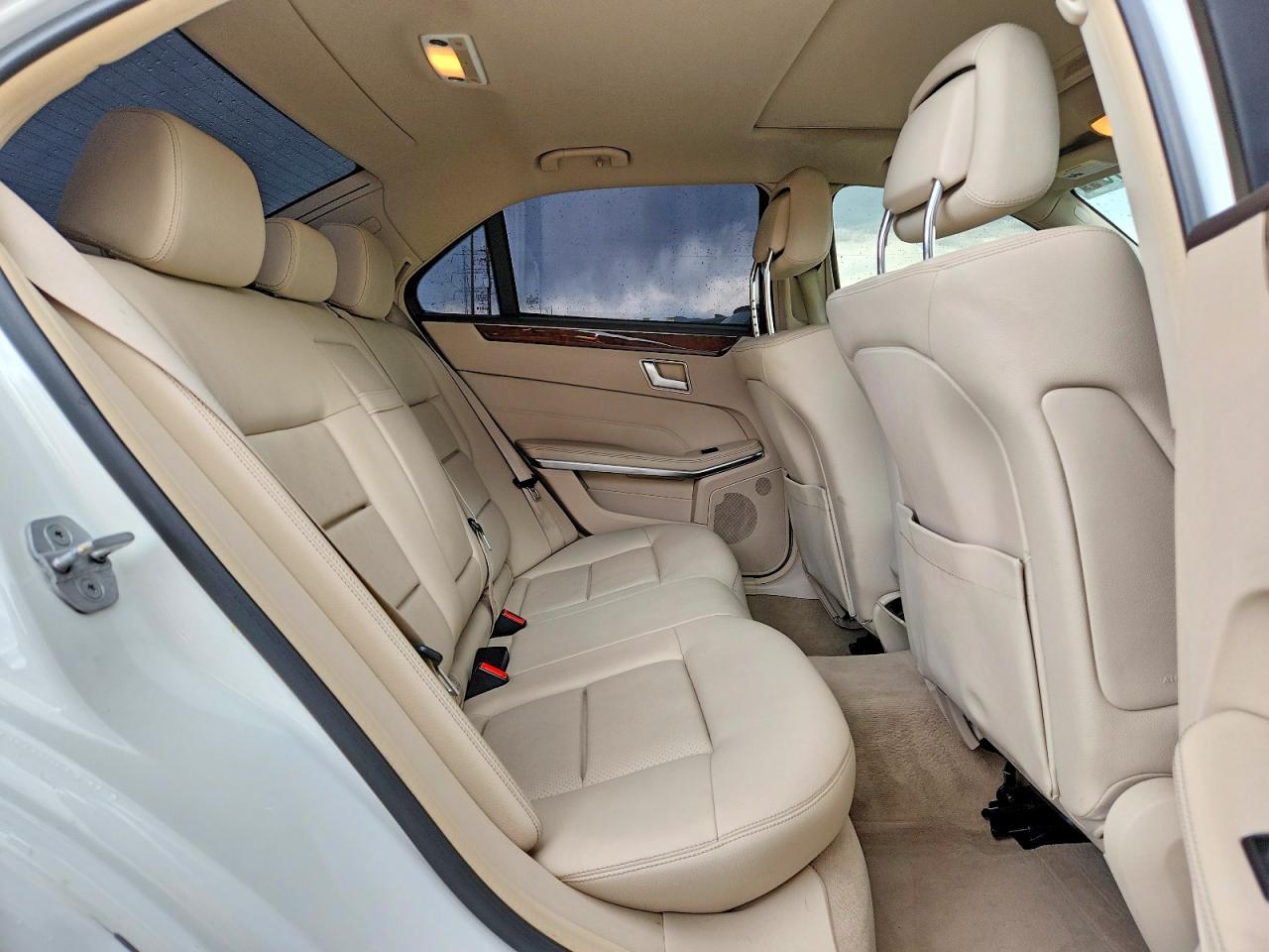 2014 MERCEDES-BENZ E 350 4MATIC photo 19