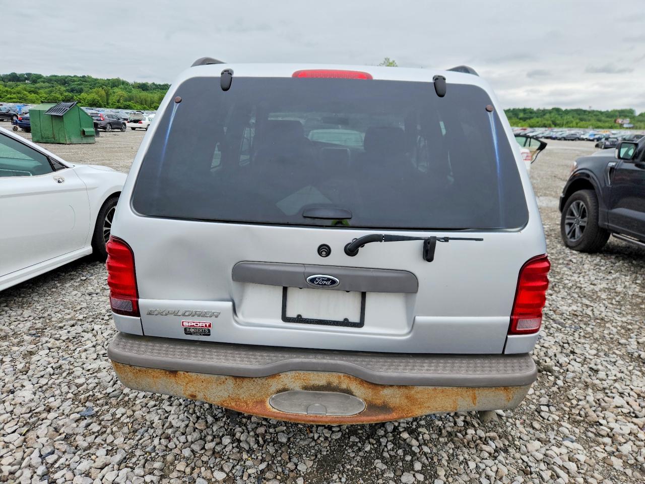 2001 FORD EXPLORER SPORT photo 11