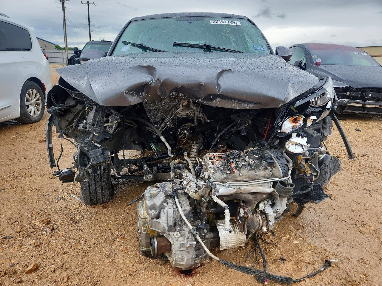2012 VOLKSWAGEN TIGUAN S photo 13