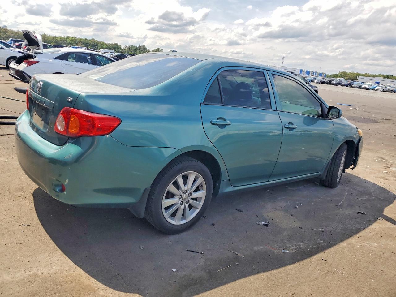 2009 TOYOTA COROLLA LE photo 5