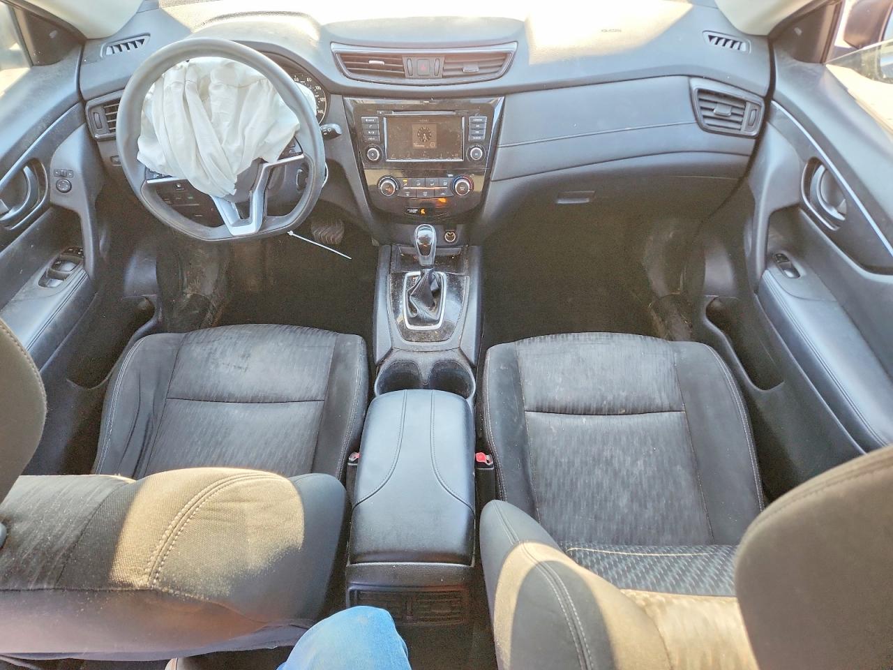 2019 NISSAN ROGUE S photo 22