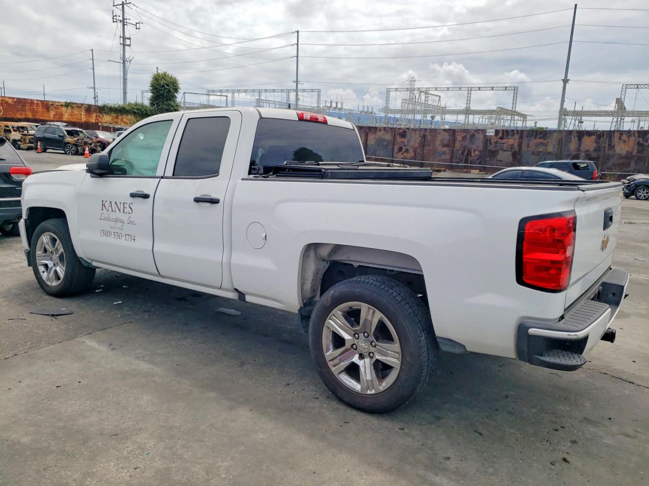 2017 CHEVROLET SILVERADO C1500 CUSTOM photo 3