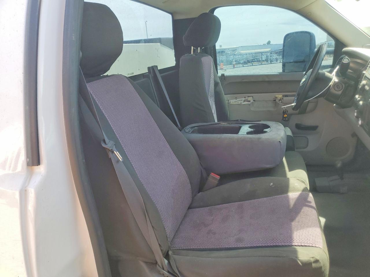 2013 CHEVROLET SILVERADO K3500 photo 16