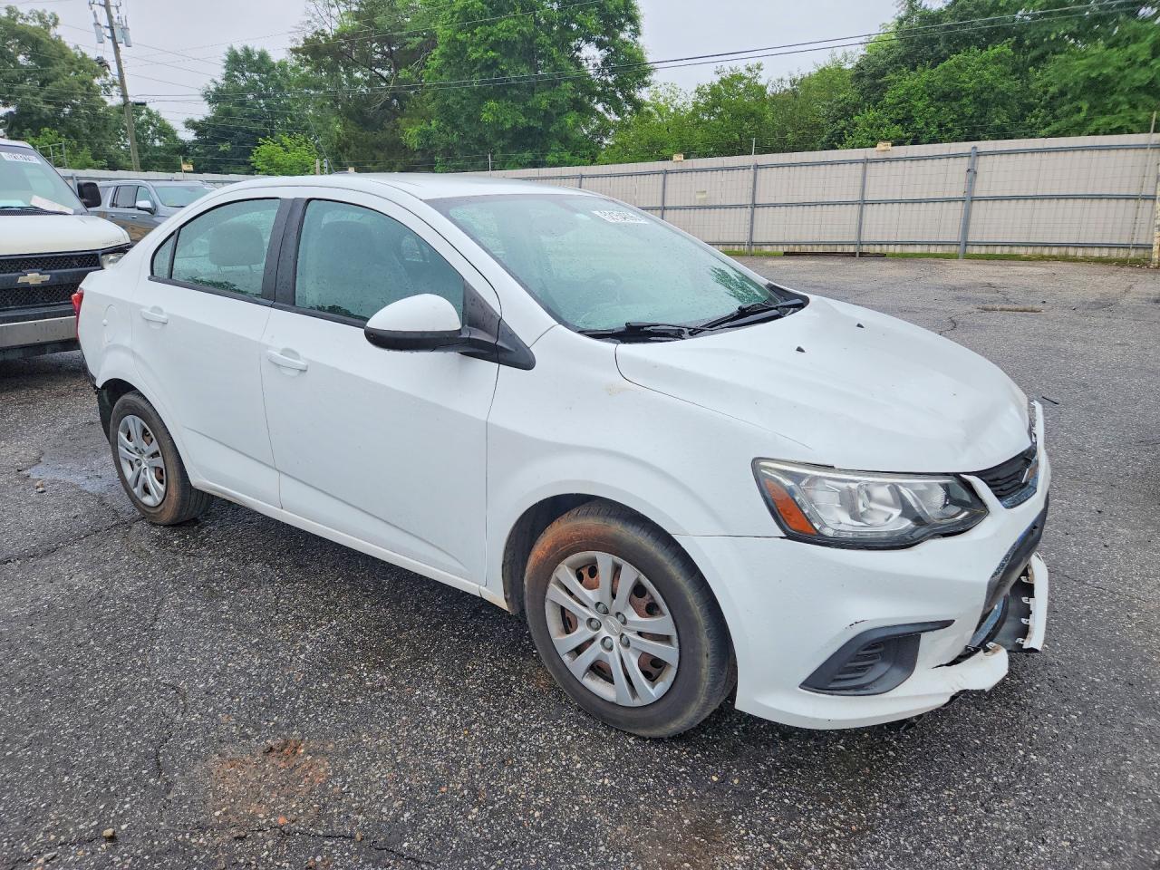 2017 CHEVROLET SONIC LS photo 7