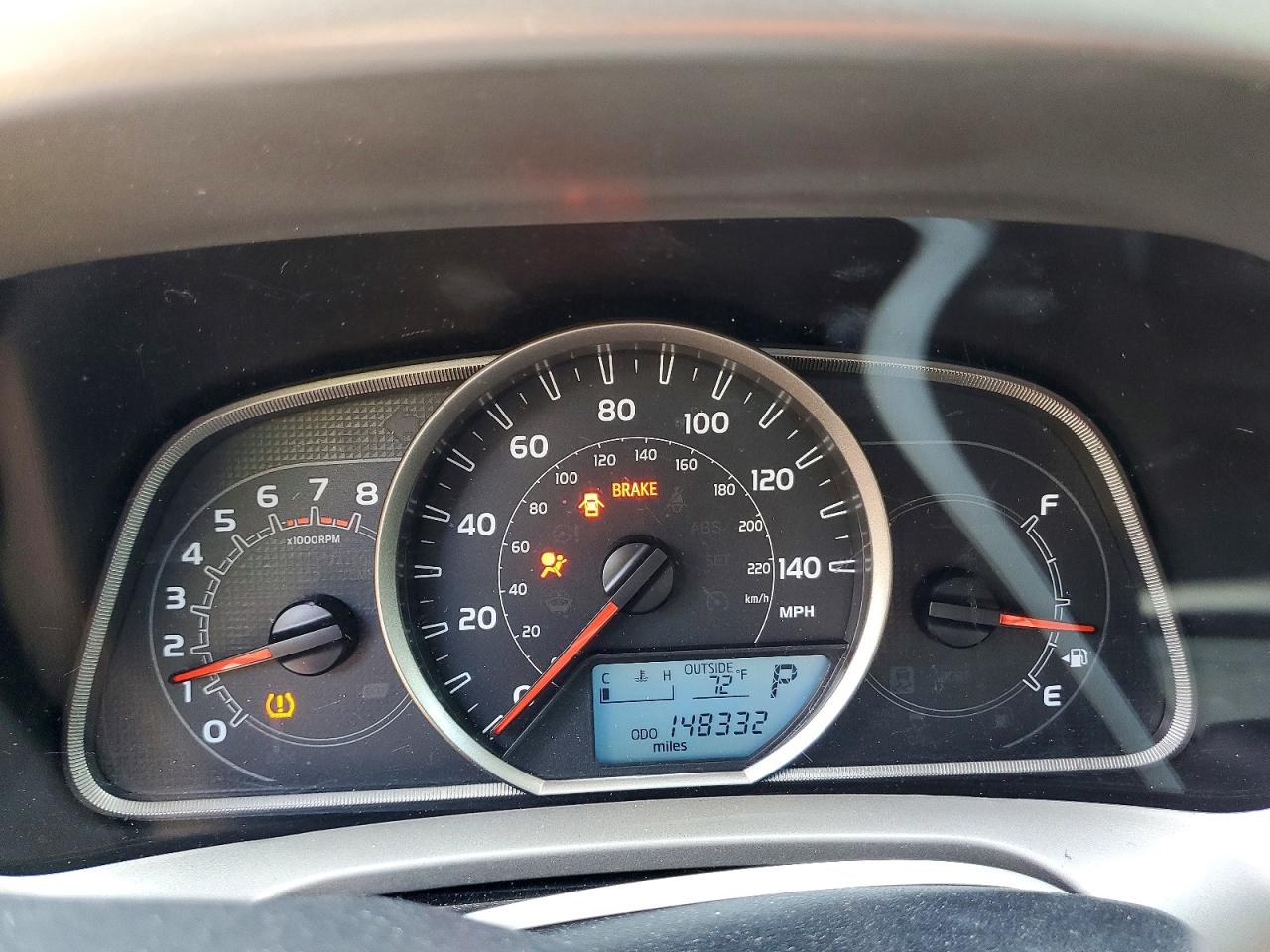2013 TOYOTA RAV4 XLE photo 15
