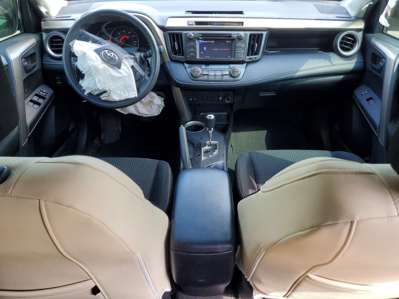 2013 TOYOTA RAV4 XLE photo 13