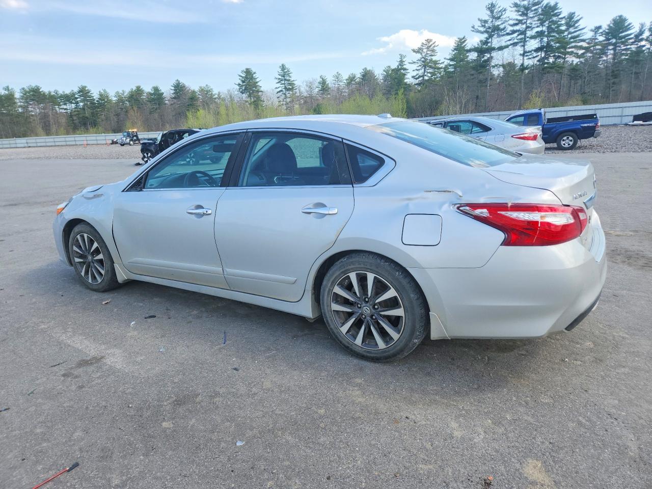2016 NISSAN ALTIMA 2.5 SV photo 3