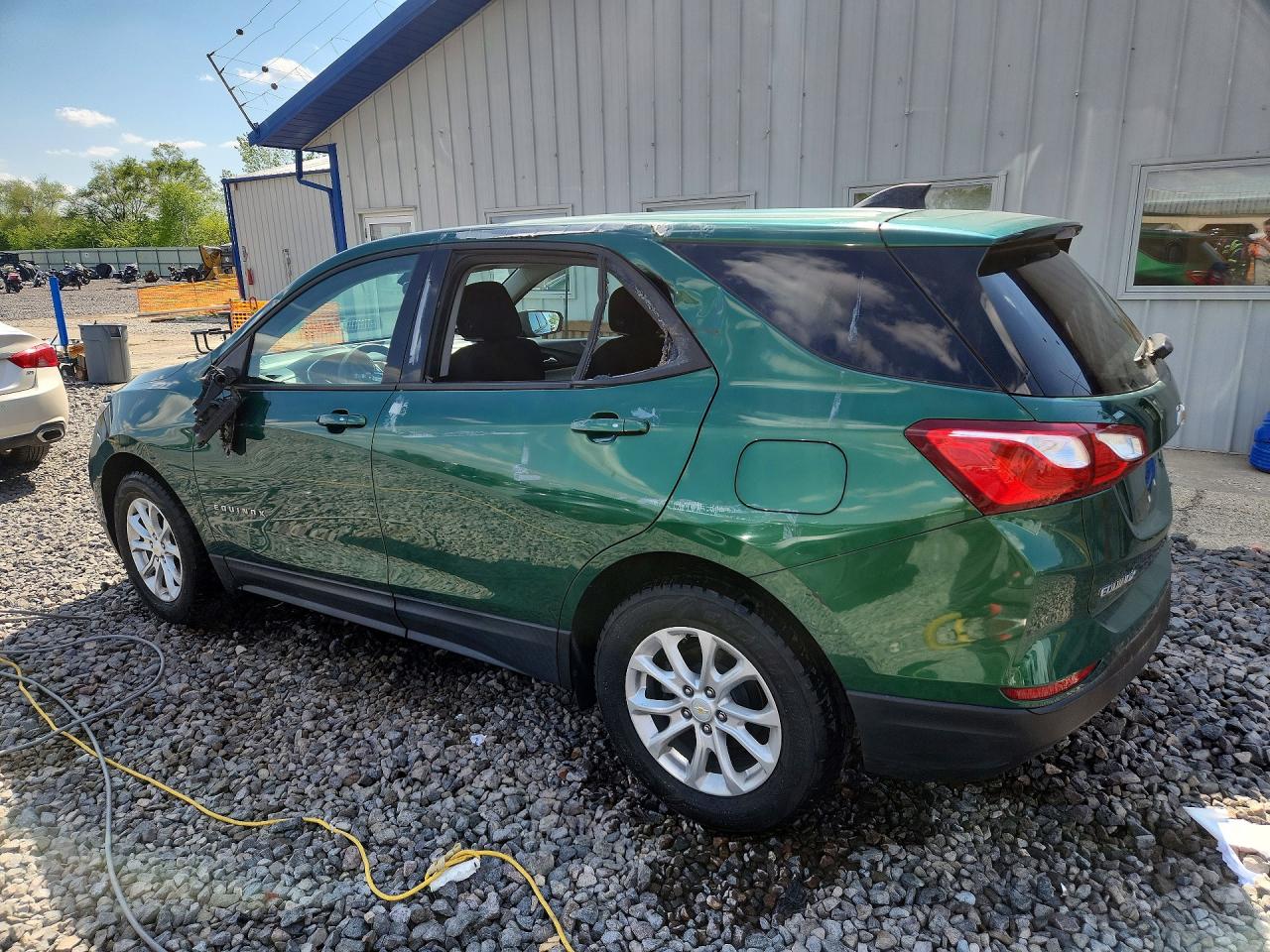 2019 CHEVROLET EQUINOX LS photo 3