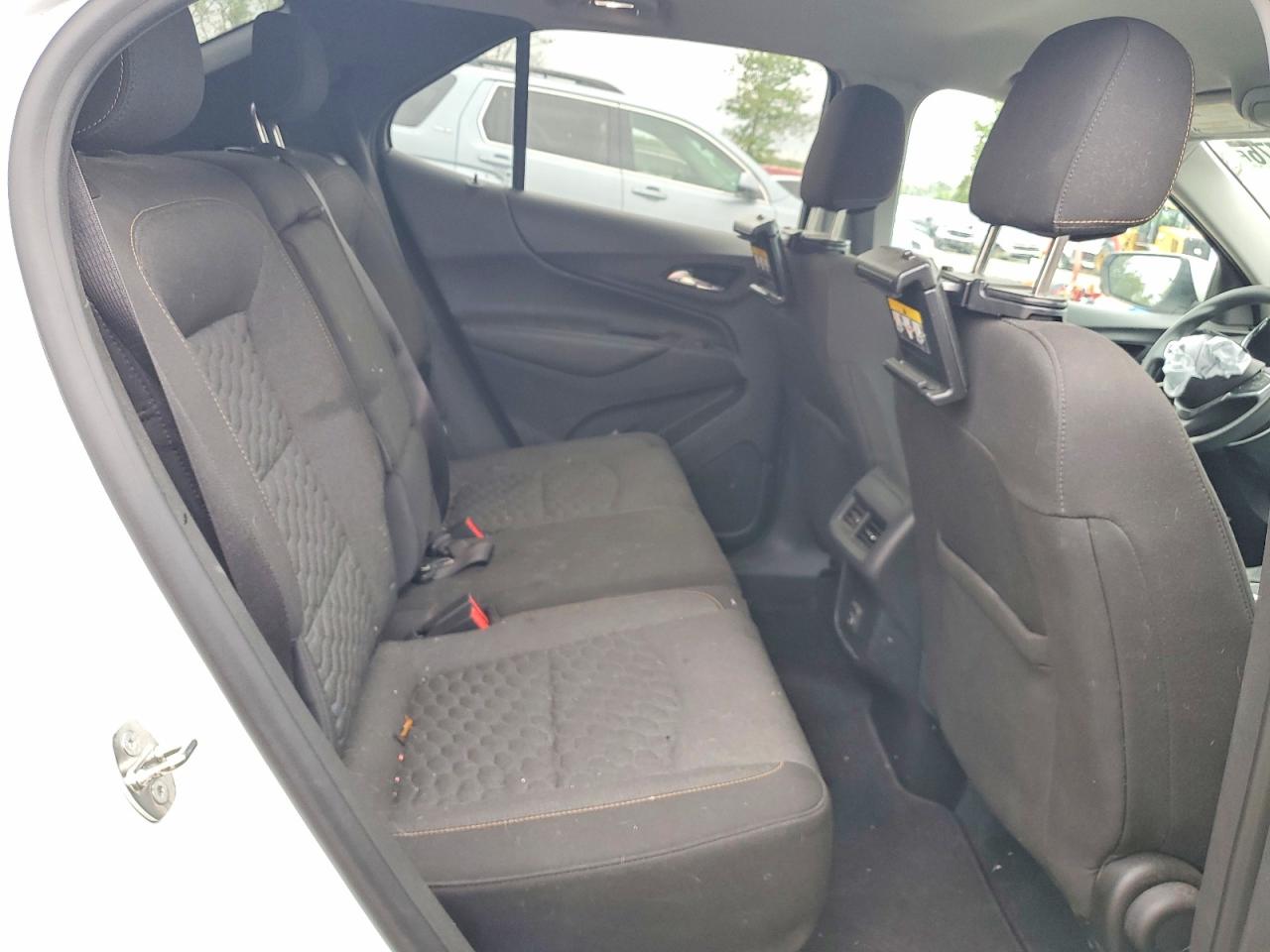 2020 CHEVROLET EQUINOX LT photo 11