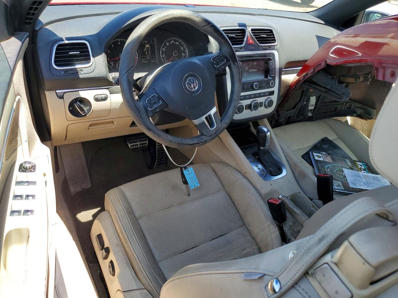 2014 VOLKSWAGEN EOS KOMFORT photo 8