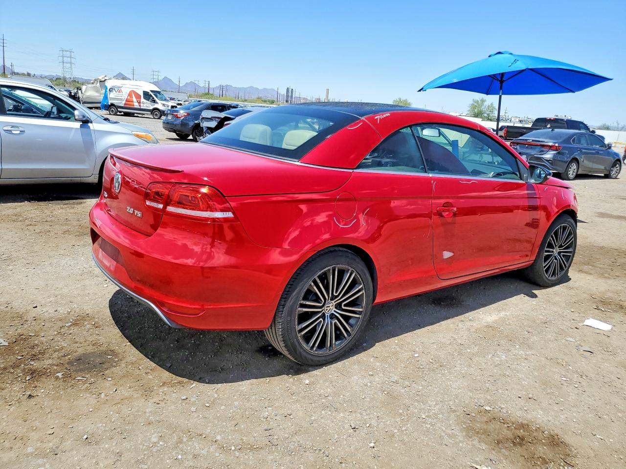 2014 VOLKSWAGEN EOS KOMFORT photo 3