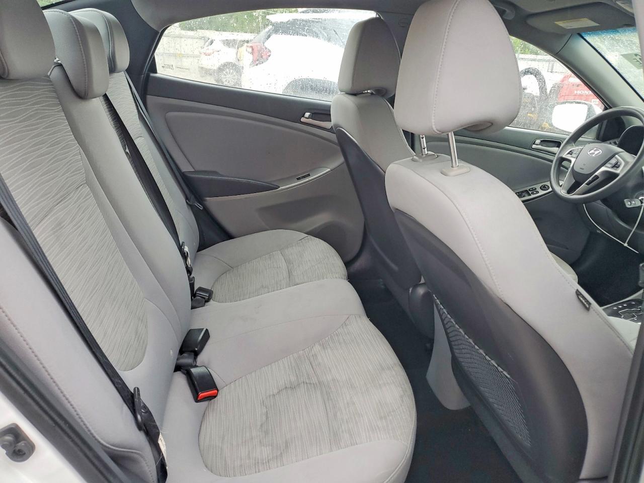 2017 HYUNDAI ACCENT SE photo 19