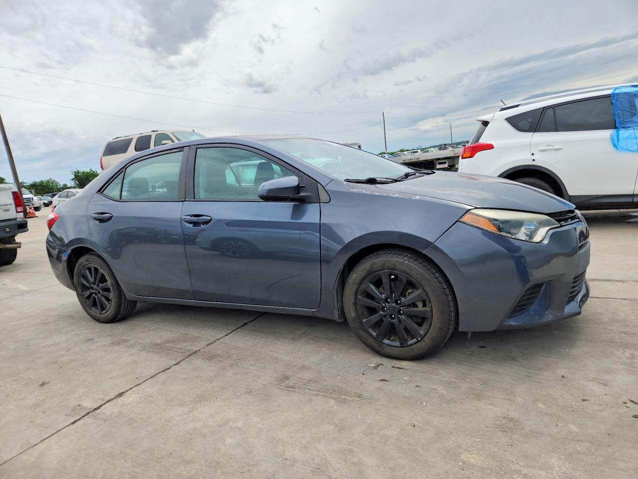 2016 TOYOTA COROLLA LE photo 7