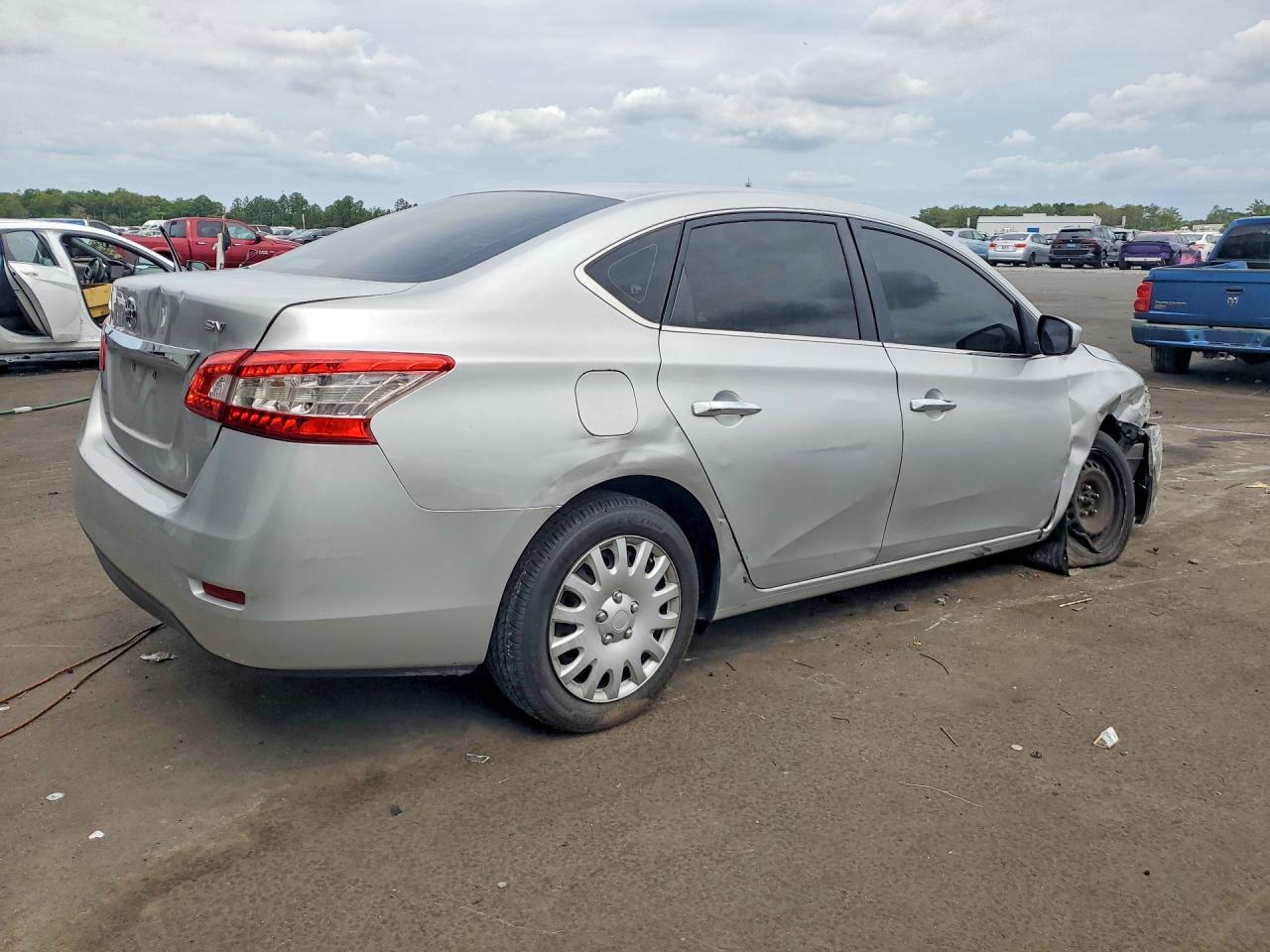 2014 NISSAN SENTRA SV photo 5