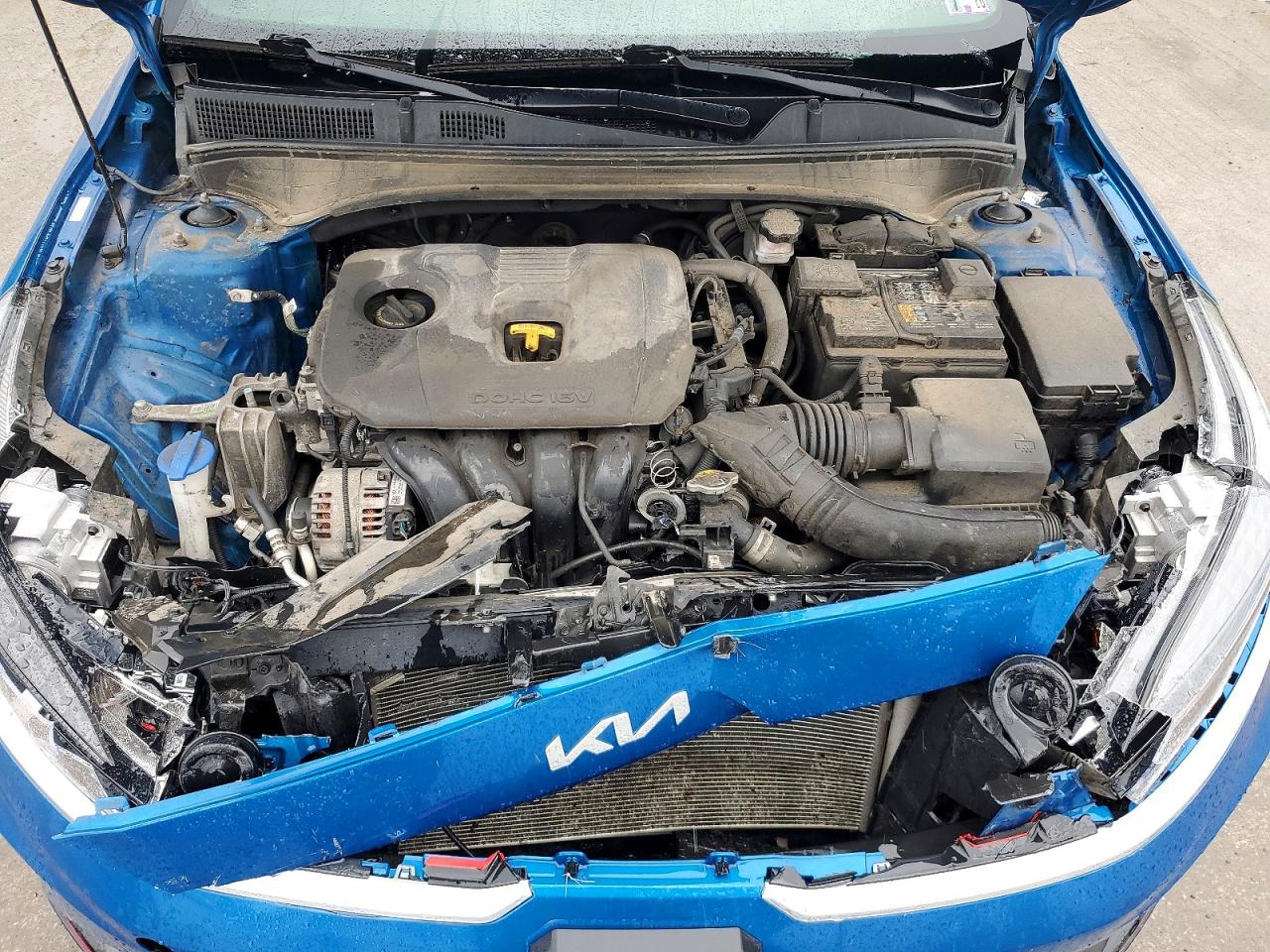 2023 KIA FORTE GT LINE photo 11