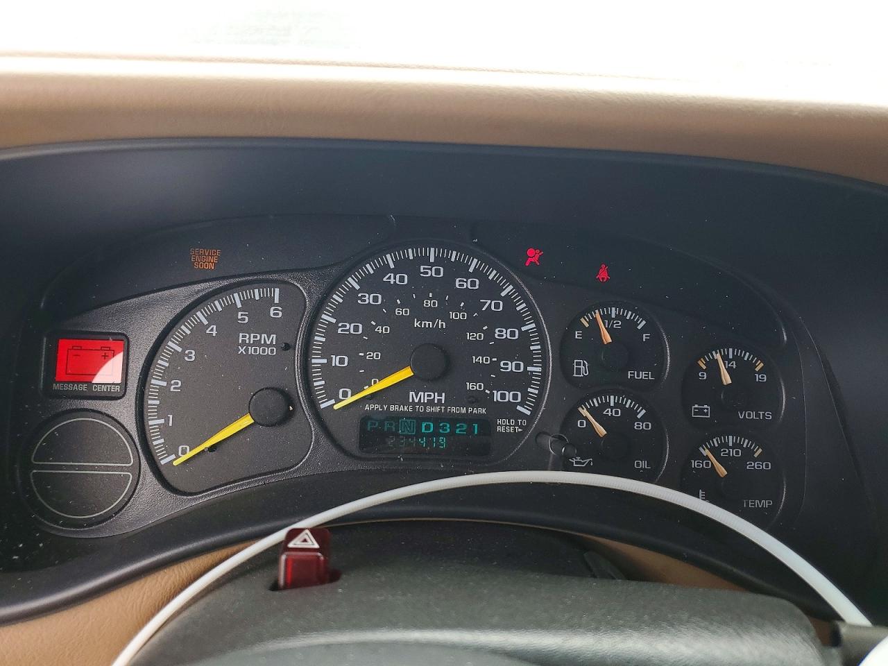 2000 CHEVROLET SUBURBAN C1500 photo 25
