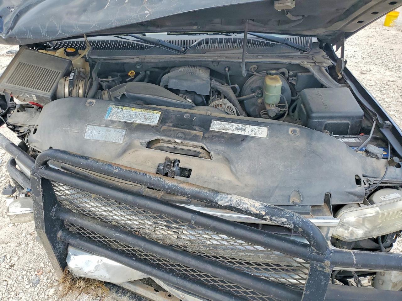 2000 CHEVROLET SUBURBAN C1500 photo 34