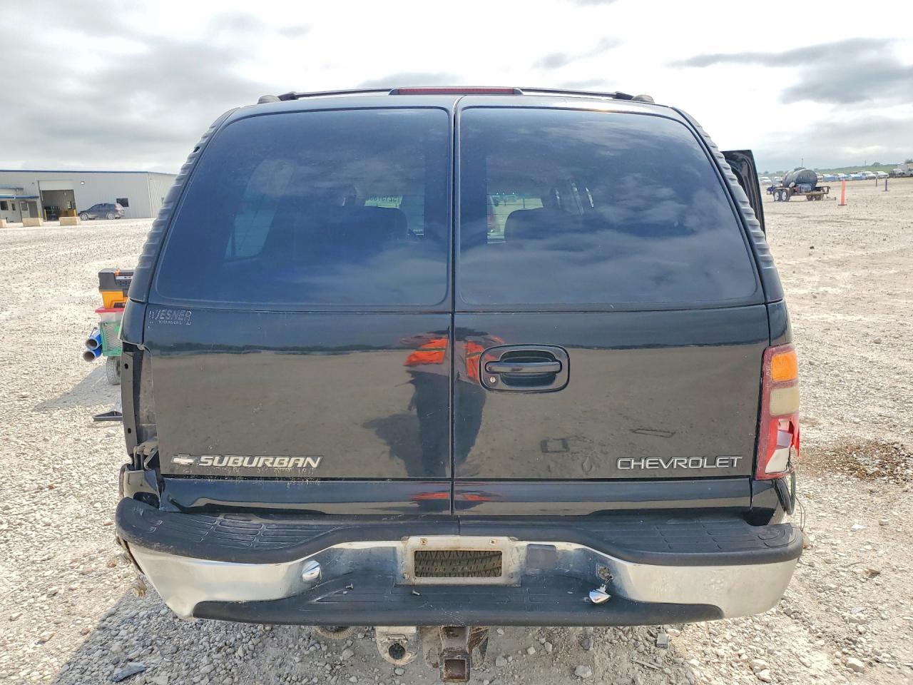 2000 CHEVROLET SUBURBAN C1500 photo 16
