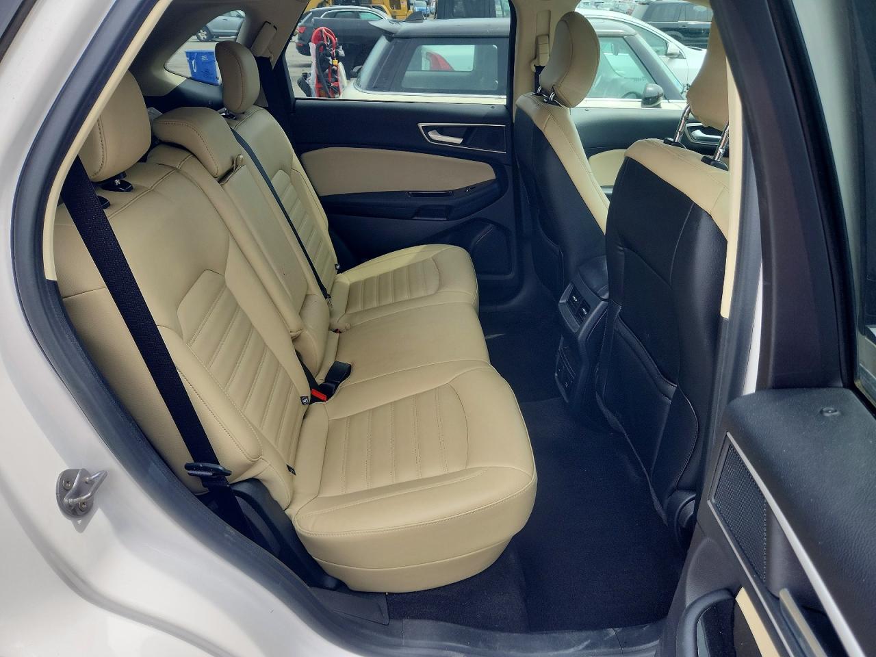 2019 FORD EDGE SEL photo 31