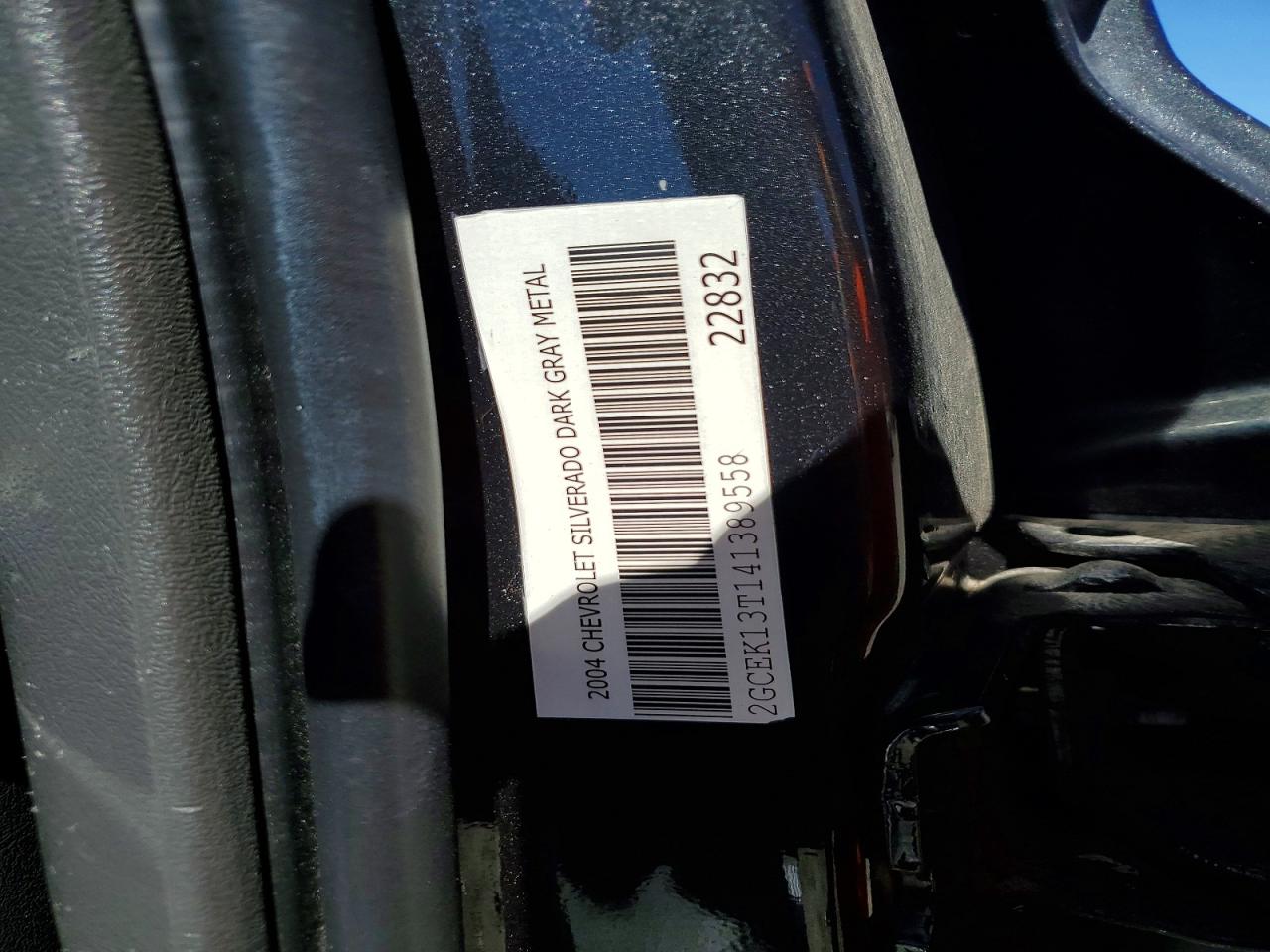 2004 CHEVROLET SILVERADO K1500 photo 34
